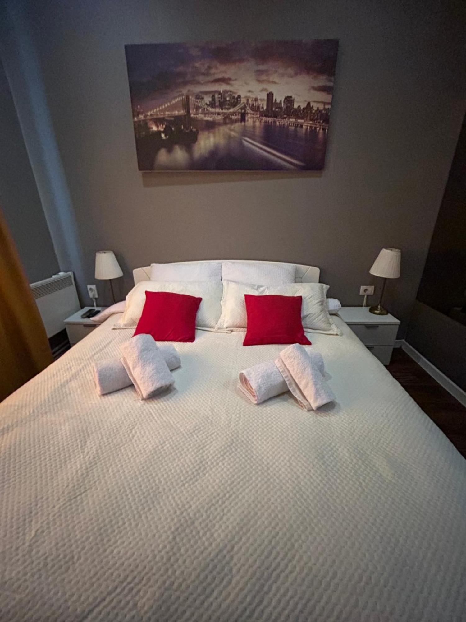 Апартаменты Belgrade Epicenter Экстерьер фото